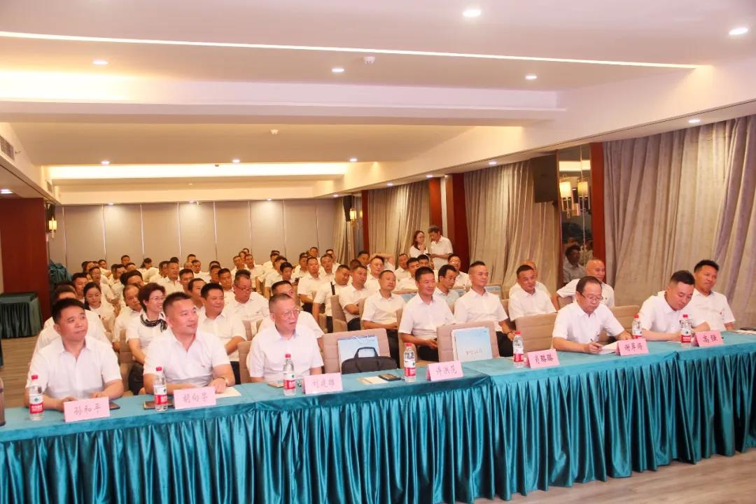 邵阳市创业商会党委组织开展“筑牢信仰再出发”主题系列党课学习