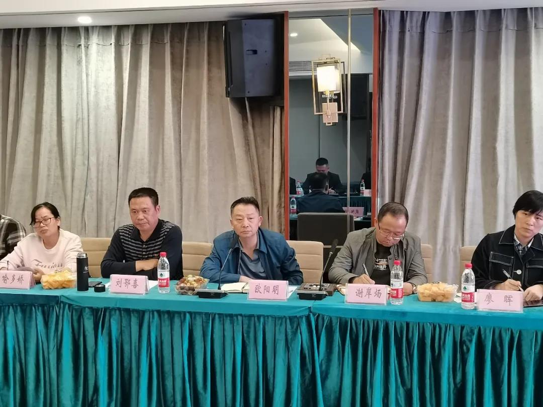 省工商联走访邵阳市创业商会开展“互助互评互学”工作