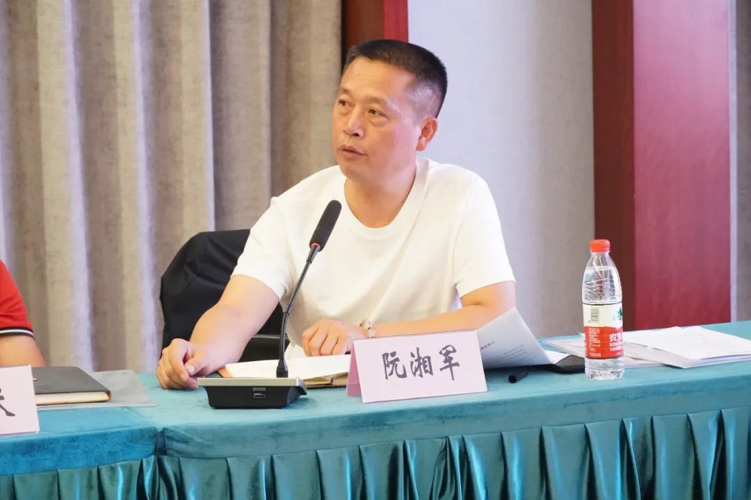 “坚定理想信念、提升施政能力”邵阳市创业商会积极开展理想信念专题教育