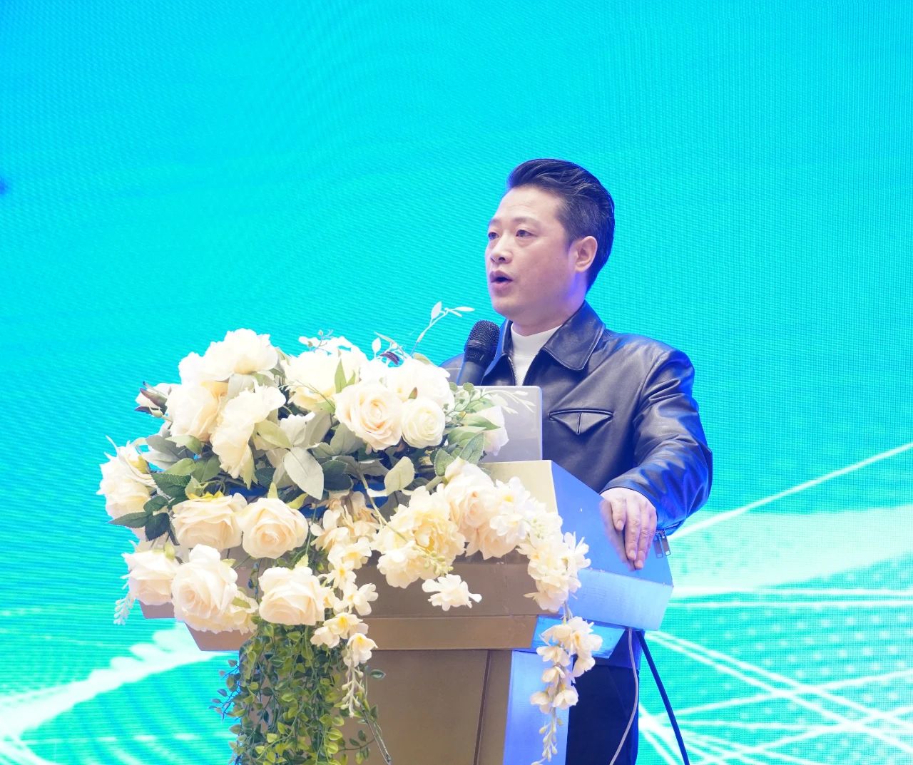 邵阳市创业商会举办AI赋能企业、智能引领未来，Deepseek企业智能化培训专场